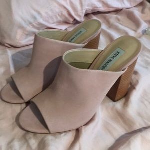 Steve Madden pink suede heels